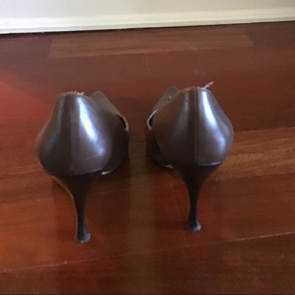 Michael Kors Chocolate Brown Pumps - Picture 3 of 4